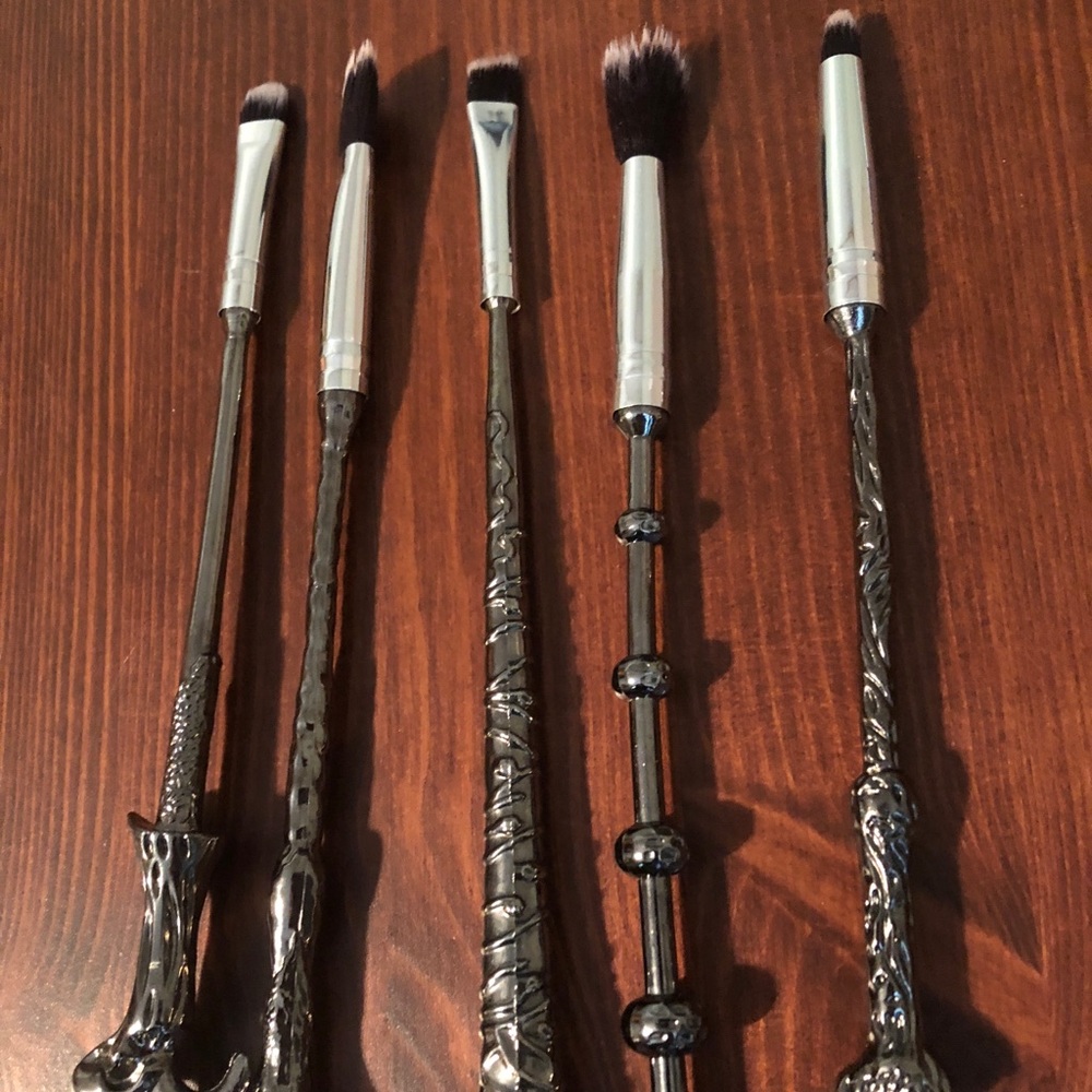 Harry Potter make up brushes